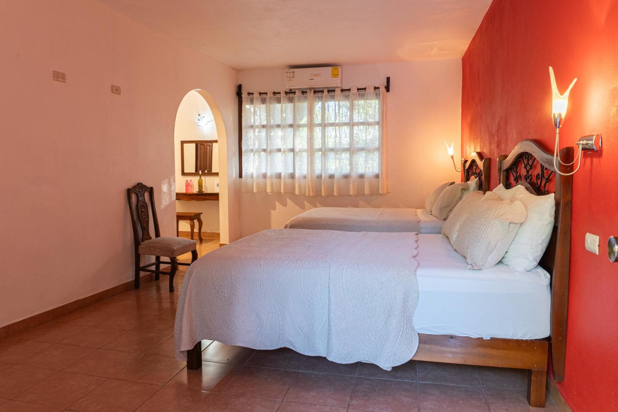 Hotel Paraiso Encantado Ксилитла Екстериор снимка