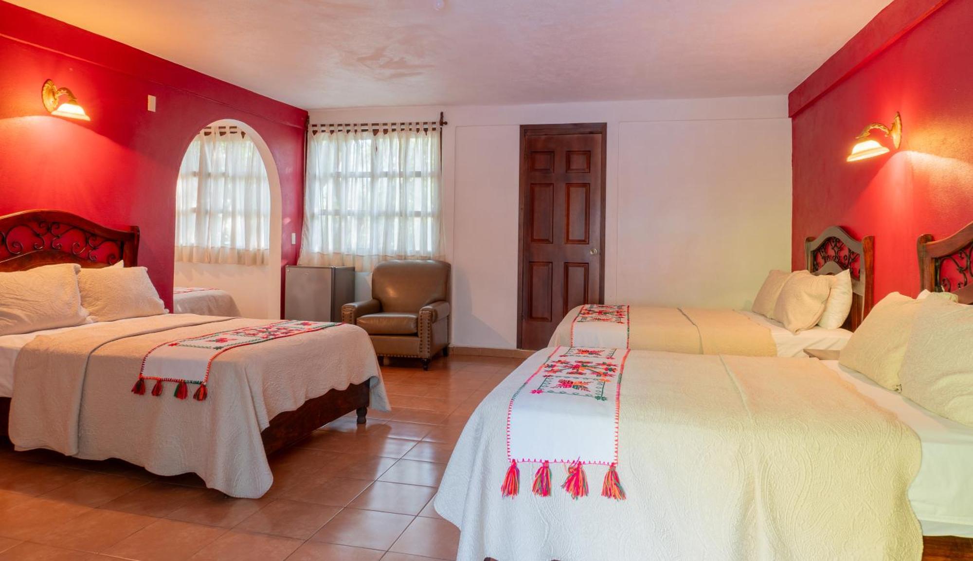 Hotel Paraiso Encantado Ксилитла Екстериор снимка