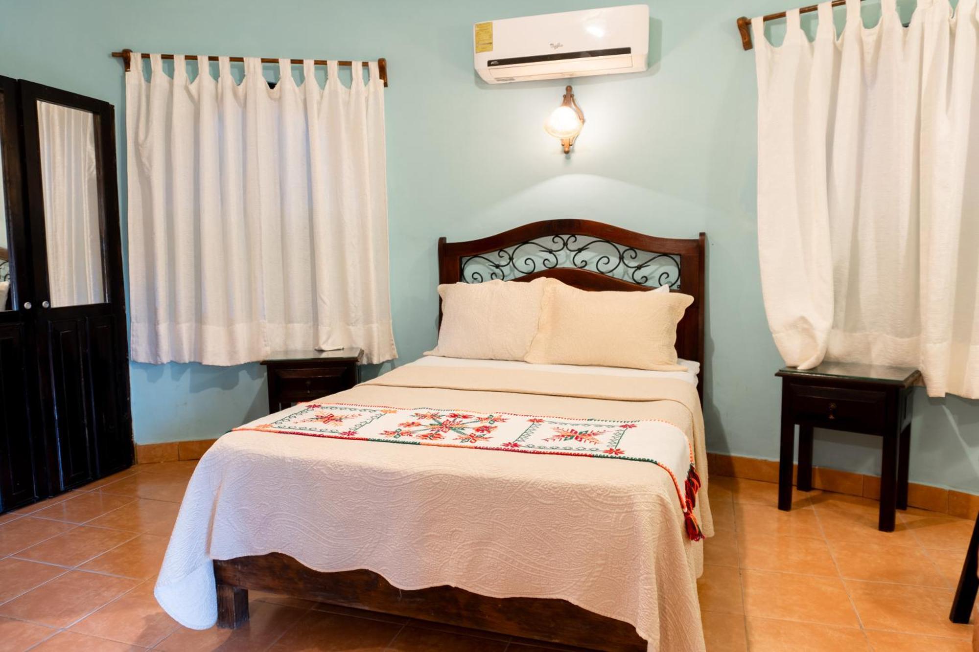 Hotel Paraiso Encantado Ксилитла Екстериор снимка